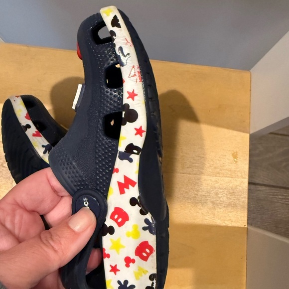 CROCS Mickey Mouse Disney Kids Clogs Size C11 - Picture 11 of 13